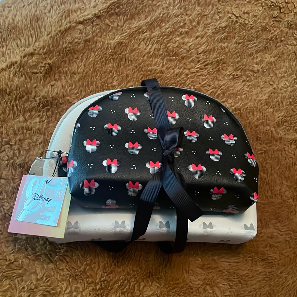 Disney- Minnie Mouse accessory bags